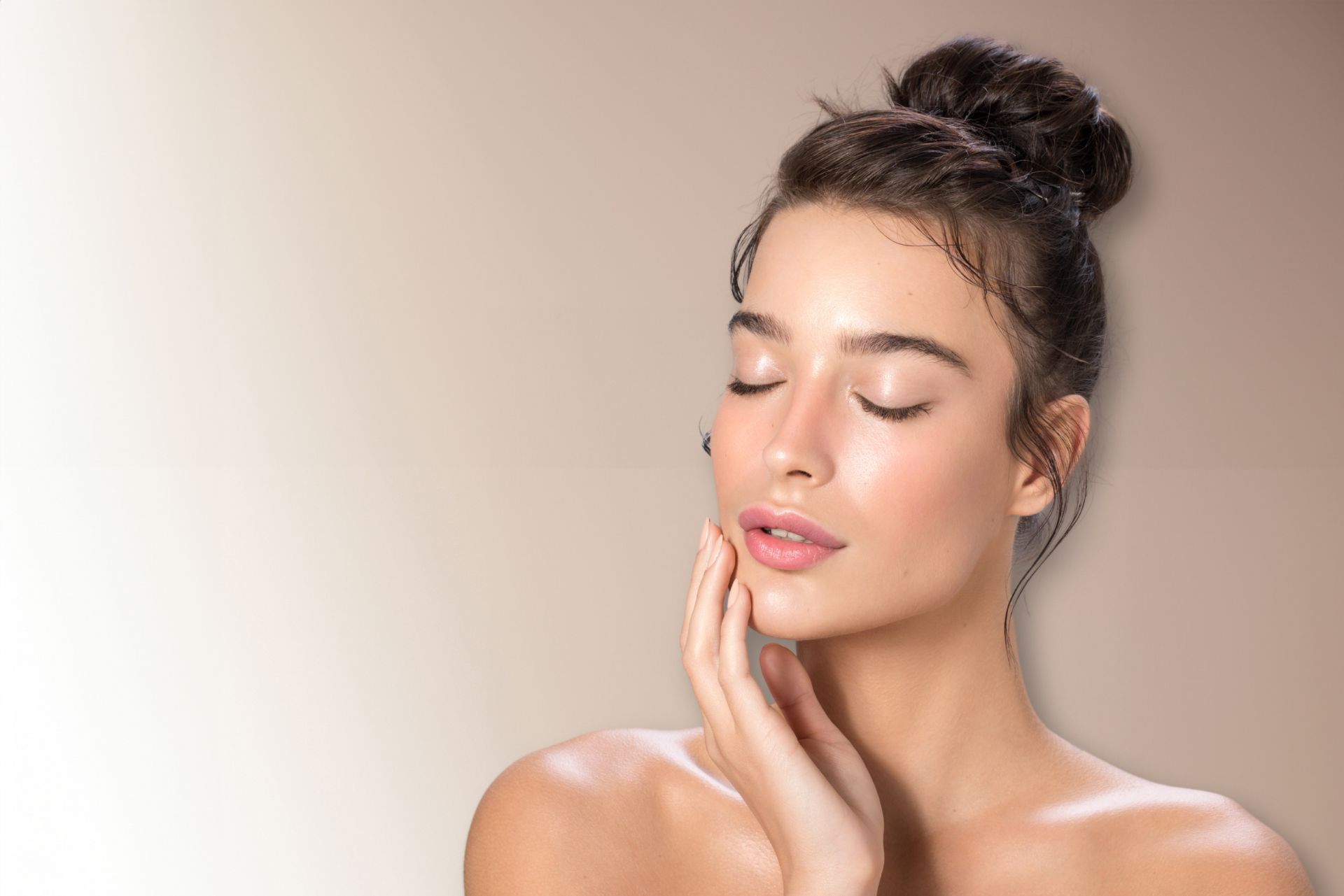 Microneedling with exosomes skin treatment at Oracle Clinics in Northumberland